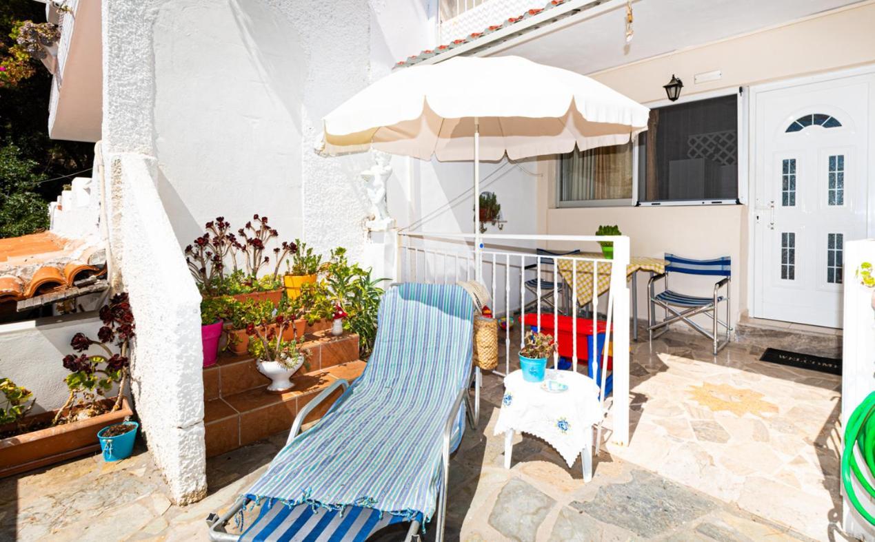 Lions Apartments Poros Town Exterior foto